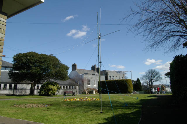 The antenna array (and phone lines!) on 8th April 2006